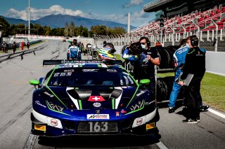#163 Emil Frey Racing CHE Lamborghini Huracan GT3 Evo - Giacomo Altoè ITA Albert Costa ESP, Gridwalk, Race 3
