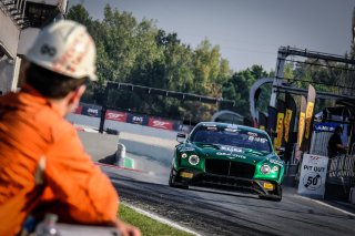 #107 CMR FRA Bentley Continental GT3 - Nelson Panciatici FRA Jules Gounon FRA, Free Practice 1, Pitlane
