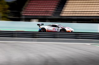 #93 SKY - Tempesta Racing GBR Ferrari 488 GT3 Pro-Am Cup Chris Froggatt GBR Eddie Cheever** ITA, Free Practice 2
