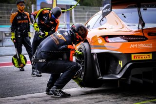 #4 HRT DEU Mercedes-AMG GT3 - Luca Stolz DEU Maro Engel DEU, Pitlane, Pre-Qualifying
