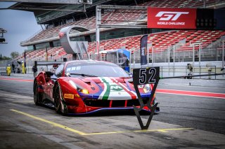#52 AF Corse ITA Ferrari 488 GT3 Pro-Am Cup Louis Machiels BEL Andrea Bertolini ITA, Pitlane, Pre-Qualifying
