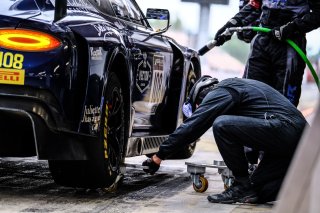 #108 CMR FRA Bentley Continental GT3 Silver Cup Pierre Alexandre Jean FRA Hugo Chevalier FRA, Pitlane, Pre-Qualifying
