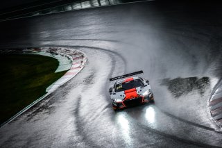 #33 Belgian Audi Club Team WRT BEL Audi R8 LMS GT3 Silver Cup Hamza Owega DEU Jusuf Owega DEU, Qualifying 1
