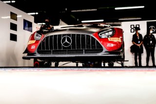 #89 AKKA ASP FRA Mercedes-AMG GT3 Silver Cup Jim Pla FRA Benjamin Hites CHL, Qualifying 1
