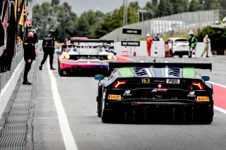Pit Lane, Qualifying 1
