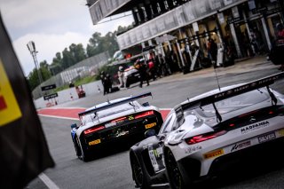 Pitlane, Race 1
