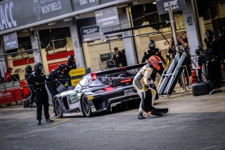 #18 ERC Sport GBR Mercedes-AMG GT3 Pro-Am Cup Lee Mowle GBR Phil Keen GBR, Pitlane, Race 1
