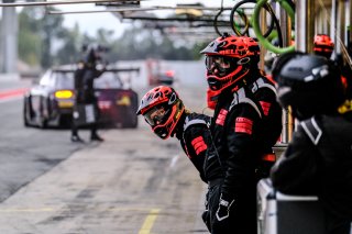 Pitlane, Race 1
