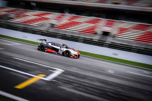 #33 Belgian Audi Club Team WRT BEL Audi R8 LMS GT3 Silver Cup Hamza Owega DEU Jusuf Owega DEU, Race 1
 | SRO / Dirk Bogaerts Photography