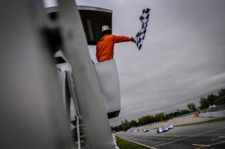 Finish, Race 1
