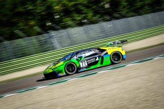 #77 Barwell Motorsport GBR Lamborghini Huracan GT3 Evo Pro-Am Cup Leo Machitski RUS Rob Collard GBR Sandy Mitchell GBR, Free Practice
