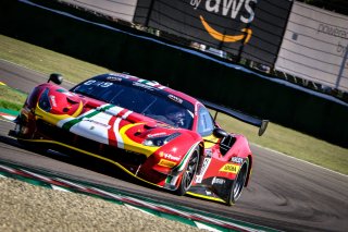 #51 AF Corse ITA Ferrari 488 GT3 - Alessandro Pier Guidi ITA Nicklas Nielsen DNK James Calado GBR, Free Practice
