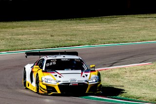#25 Sainteloc Racing FRA Audi R8 LMS GT3 - Markus Winkelhock DEU Dorian Boccolacci FRA Christopher Haase DEU, Free Practice
