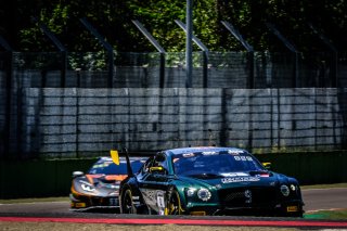 #9 K-Pax Racing USA Bentley Continental GT3 - Andy Soucek ESP Jordan Pepper ZAF Alvaro Parente PRT, Pre-Qualifying
