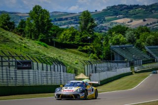 #99 ROWE Racing DEU Porsche 911 GT3-R (991.II) - Julien Andlauer FRA Klaus Bachler AUT Dirk Werner DEU, Pre-Qualifying
