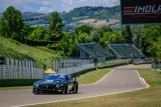 #3 K-Pax Racing USA Bentley Continental GT3 - Rodrigo Baptista BRA Maxime Soulet BEL Jules Gounon FRA, Pre-Qualifying
