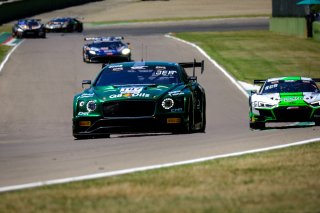 #107 CMR FRA Bentley Continental GT3 - Pierre Alexandre Jean FRA Seb Morris GBR Petru Razvan Umbrarescu ROU, Pre-Qualifying
