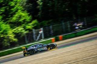 #9 K-Pax Racing USA Bentley Continental GT3 - Andy Soucek ESP Jordan Pepper ZAF Alvaro Parente PRT, Race
