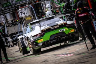 #54 Dinamic Motorsport ITA Porsche 911 GT3-R (991.II) - Sven Muller DEU Matteo Cairoli ITA Christian Engelhart DEU
