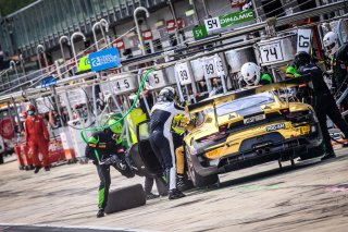 #67 Dinamic Motorsport ITA Porsche 911 GT3-R (991.II) Pro-Am Cup Roberto Pampanini ITA Ivan Jacoma CHE Mauro Calamia CHE
