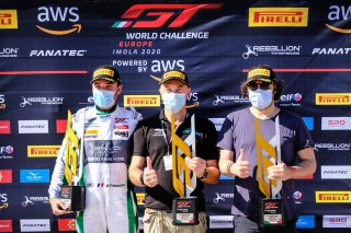Podium, Race
