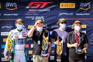 Podium, Race
