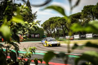 #25 Sainteloc Racing FRA Audi R8 LMS GT3 - Markus Winkelhock DEU Dorian Boccolacci FRA Christopher Haase DEU, Race
