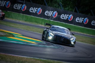 #90 Madpanda Motorsport ESP Mercedes-AMG GT3 Silver Cup Ezequiel Perez Companc ARG Patrick Assenheimer DEU Jorge Cabezas ESP, Official Test Session
