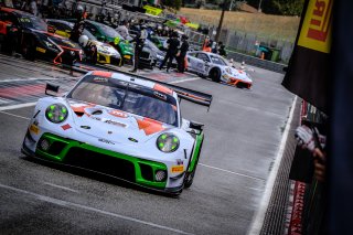 #12 GPX Racing UAE Porsche 911 GT3-R (991.II) - Patrick Pilet FRA Mathieu Jaminet FRA Matt Campbell AUS, Official Test Session, Pitlane
