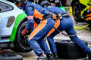 Official Test Session, Pitlane
