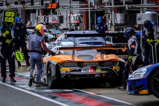 Official Test Session, Pitlane
