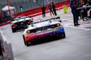 Official Test Session, Pitlane
