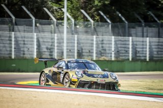 #67 Dinamic Motorsport ITA Porsche 911 GT3-R (991.II) Pro-Am Cup Roberto Pampanini ITA Ivan Jacoma CHE Mauro Calamia CHE, Official test session
