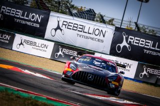 #89 AKKA ASP FRA Mercedes-AMG GT3 Silver Cup Jim Pla FRA Benjamin Hites CHL, Qualifying 1