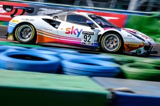 #92 SKY - Tempesta Racing GBR Ferrari 488 GT3 Pro-Am Cup Jonathan Hui HKG Giancarlo Fisichella ITA, Qualifying 1
