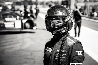 Pitlane, Qualifying 1
