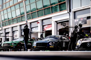 #108 CMR FRA Bentley Continental GT3 Silver Cup Hugo Chevalier FRA Pierre Alexandre Jean FRA, Pitlane, Qualifying 1
