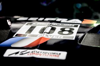 Pitlane, Race 1
