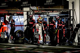 Pitlane, Race 1
