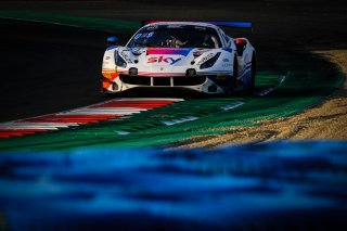 #92 SKY - Tempesta Racing GBR Ferrari 488 GT3 Pro-Am Cup Jonathan Hui HKG Giancarlo Fisichella ITA, Qualifying 2
