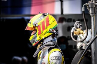 Pitlane, Race 2
