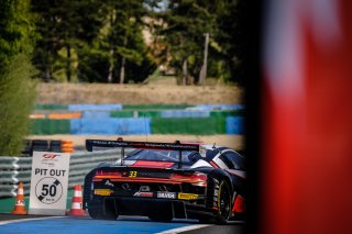Pitlane, Race 2
