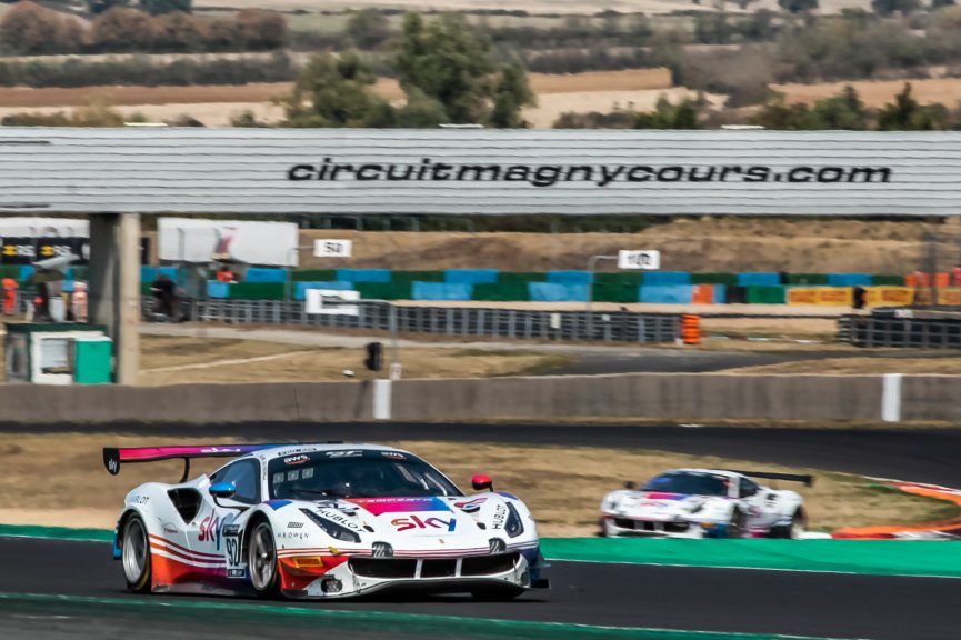 #92 SKY - Tempesta Racing GBR Ferrari 488 GT3 Pro-Am Cup Jonathan Hui HKG Giancarlo Fisichella ITA, Race 2
