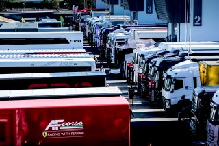 Paddock
