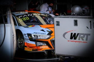 Free Practice, Pitlane
