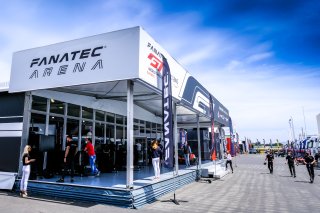 Paddock
