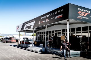 Paddock
