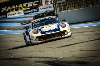 #22 GPX Racing UAE Porsche 911 GT3-R (991.II) Matt Campbell AUS Earl Bamber NZL Mathieu Jaminet FRA Pro Cup, Race
