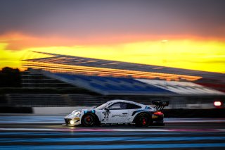 #22 GPX Racing UAE Porsche 911 GT3-R (991.II) Matt Campbell AUS Earl Bamber NZL Mathieu Jaminet FRA Pro Cup, Race
