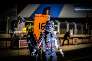 Pitlane, Race
